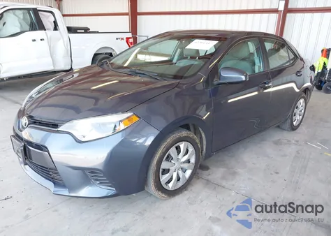 2015 Toyota Corolla Le z USA, uszkodzony, nr VIN 5YFBURHE6FP361796